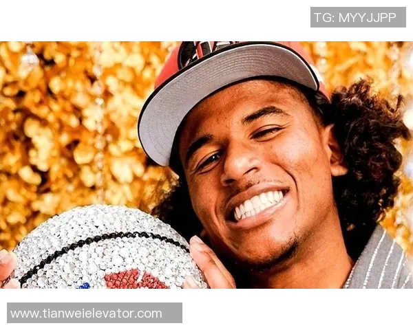 休斯顿火箭逆转雄鹿！杰伦·格林末节爆发，雄鹿防守松懈失利，火箭补强控卫位置成季后赛关键